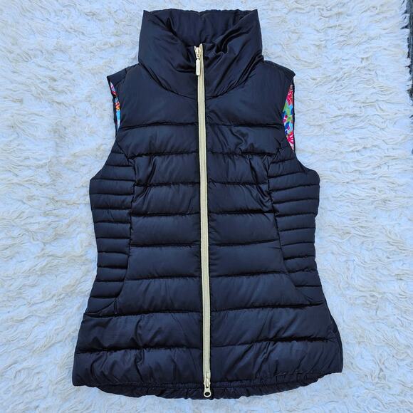 Black Puffer Vest Lilly Pulitzer Allie Size XS Zip Floral Reef Puffer Packable - Picture 10 of 10